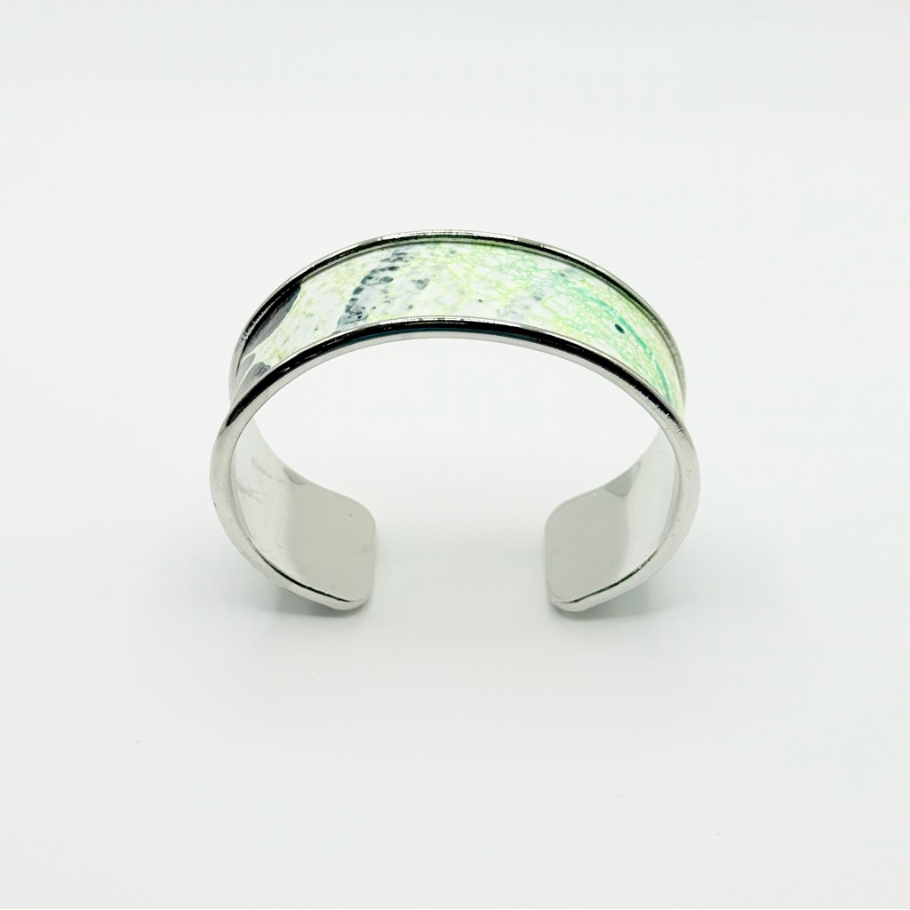 Chic Silver And Green Womens Cuff Bracelet 45$
